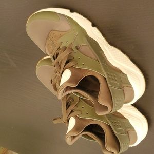 Nike huarache custom